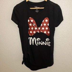Minnie Mouse with glittery bow short sleeve tee